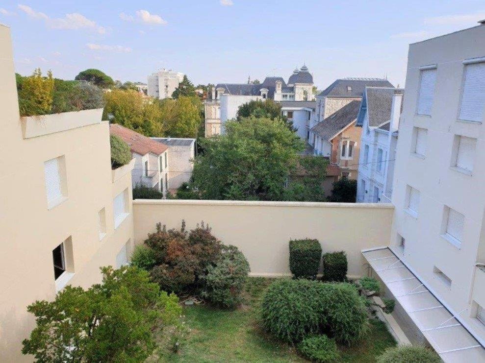 Royan - Studio Lumineux Au Calme - 30M De La Plage - Quartier Du Parc Eksteriør billede
