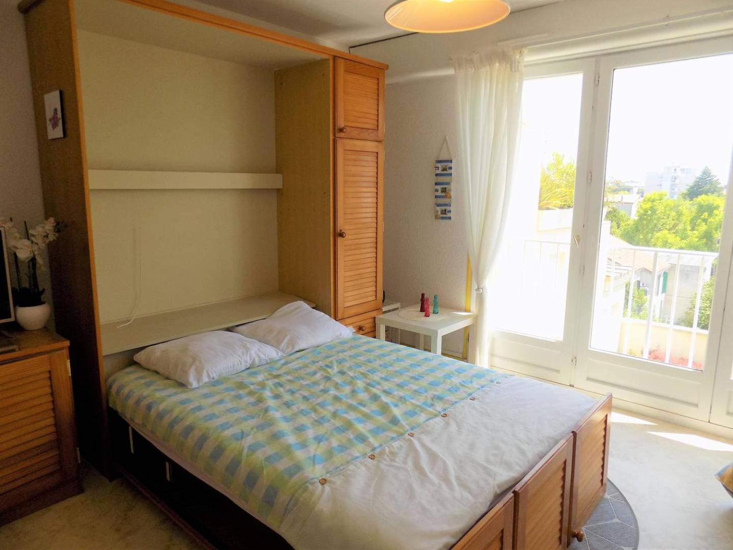 Royan - Studio Lumineux Au Calme - 30M De La Plage - Quartier Du Parc Eksteriør billede