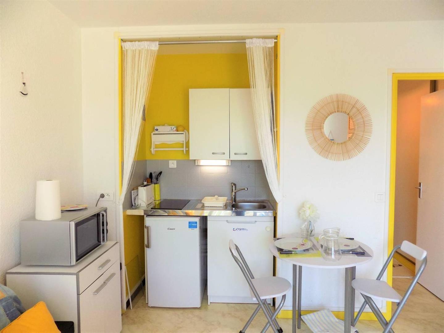 Royan - Studio Lumineux Au Calme - 30M De La Plage - Quartier Du Parc Eksteriør billede
